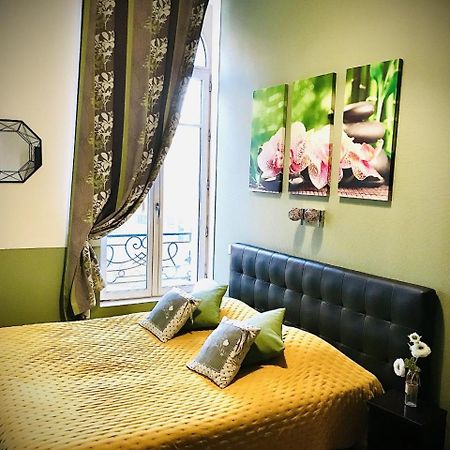 مبيت وإفطار بوتون L'Atrium المظهر الخارجي الصورة