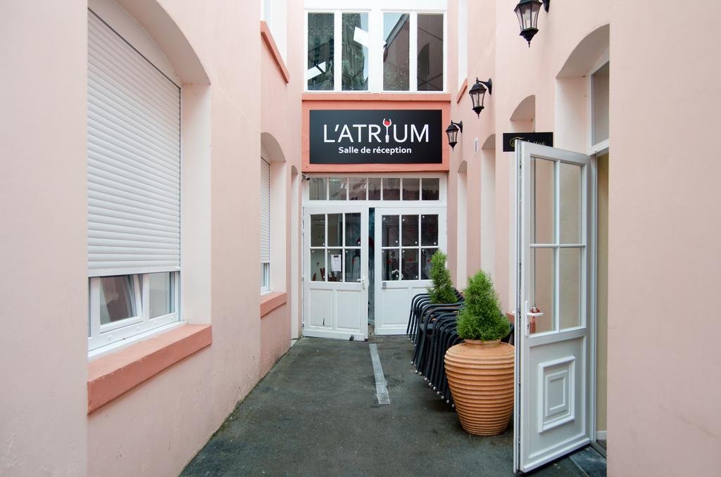 مبيت وإفطار بوتون L'Atrium المظهر الخارجي الصورة